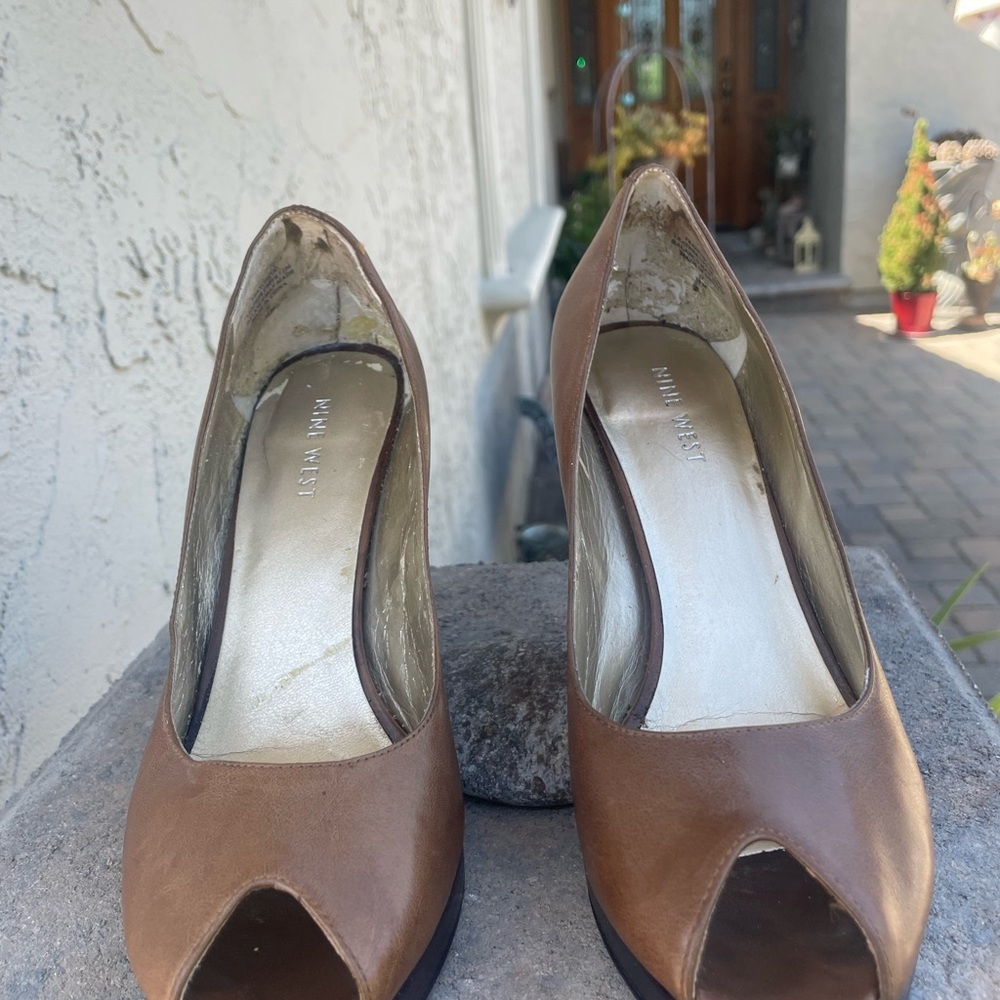 Nine West Tan Peep Toe Heels